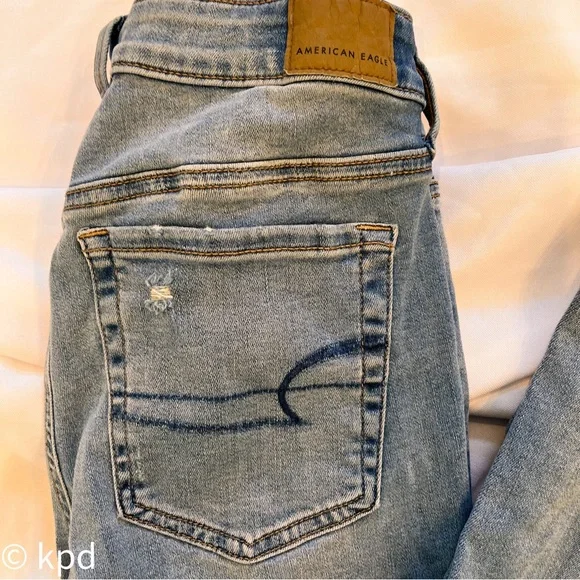AMERICAN EAGLE Distressed Ripped NE(X)T LEVEL STRETCH Size 6 Jeans Jegging Women - Picture 5 of 6